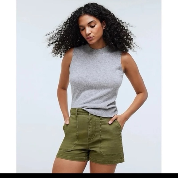 Madewell Pants - Madewell The Perfect Vintage Fatigue Short Desert Olive
size 33